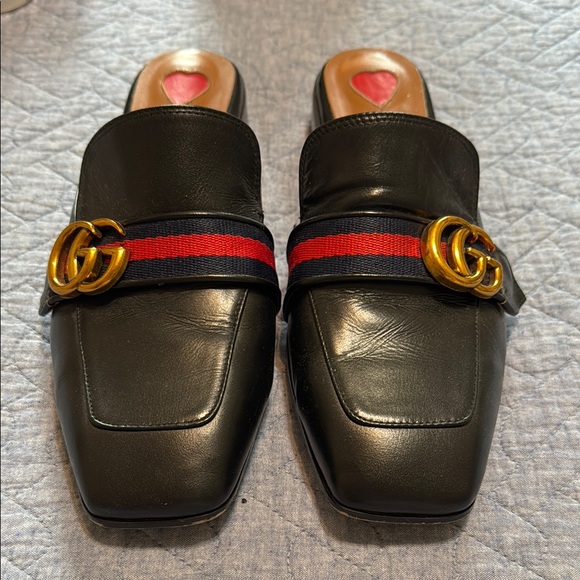 Gucci Black and Gold Mules with Signature GG Hardware size 41 - Picture 1 of 9